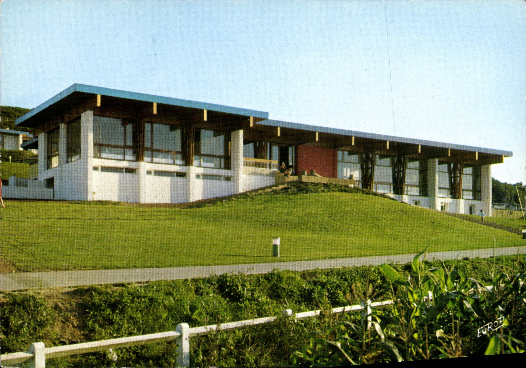 Pavillon Central et Restaurant Omaha Beach — Colleville-sur-Mer — Édition de l'Europ