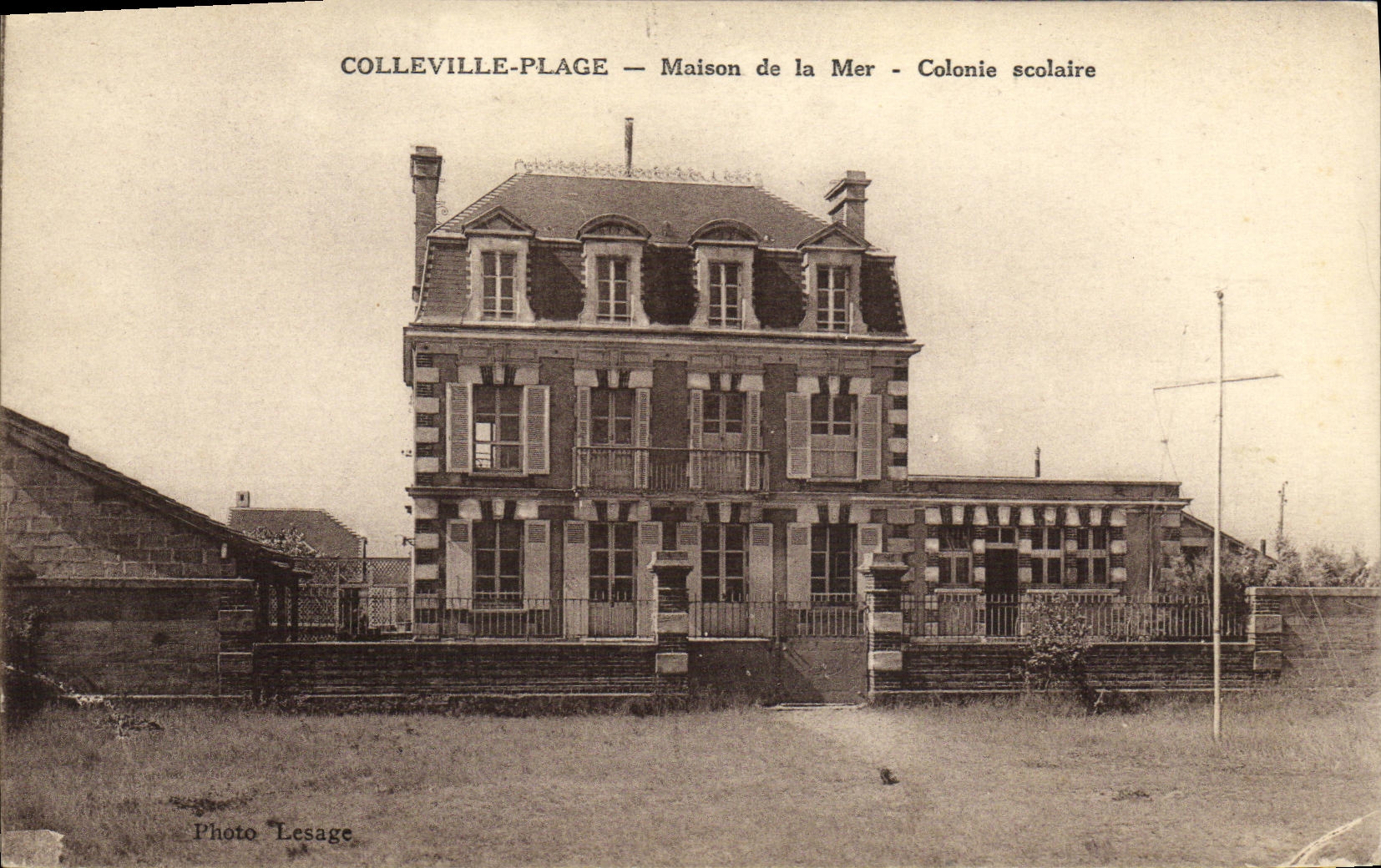 Colleville-Plage — Maison de la Mer - School Colony — Photo Lesage