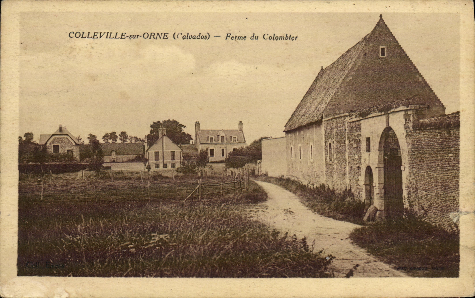 CPA Colleville Sur Orne Ferme du Colombier