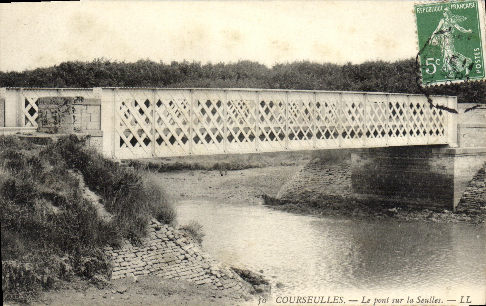 Courseulles — Le pont sur la Seulles — LL