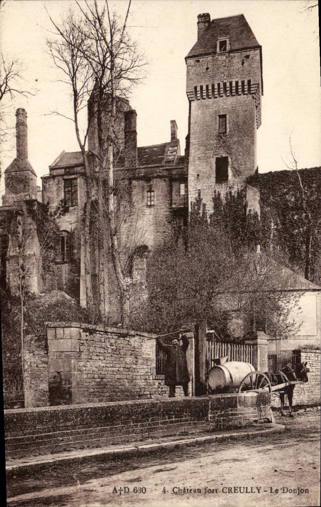 Château fort CREULLY — Le Donjon — A+D 630