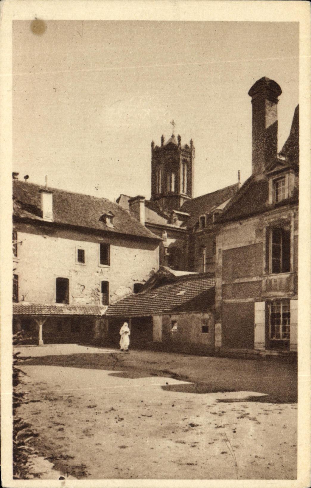 CPA La Delivrande Le Couvent de la Vierge Fidete L ancienne Maison