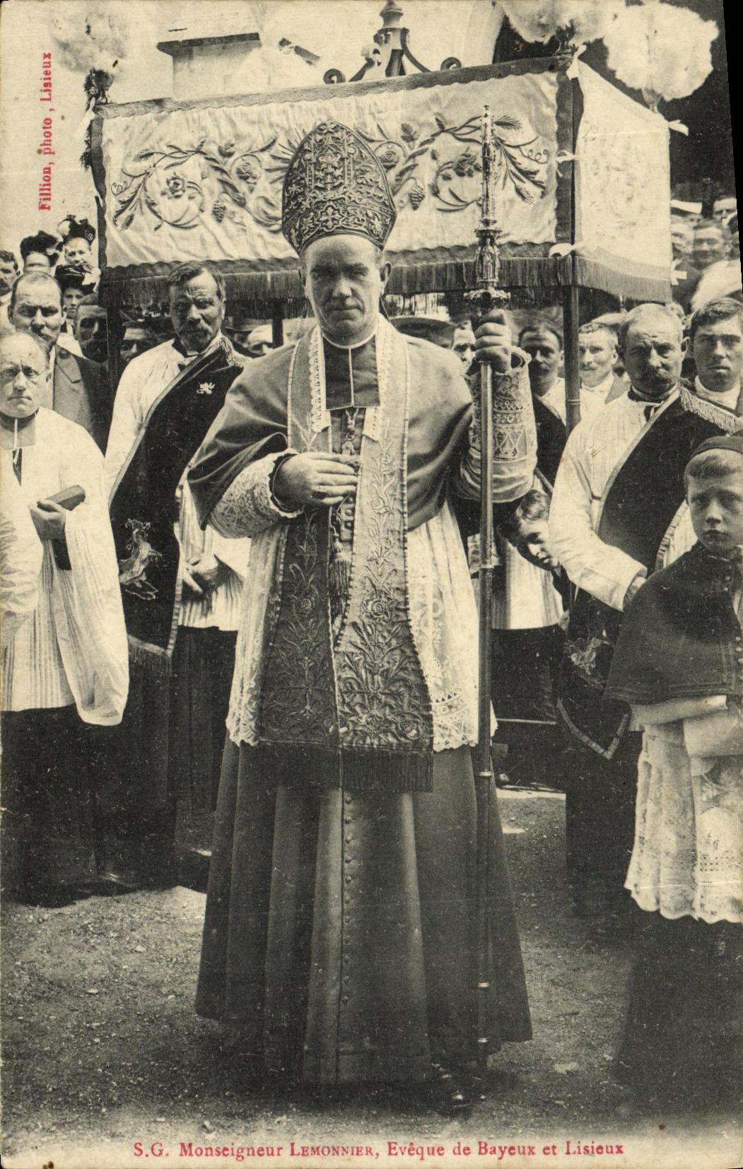 Monseigneur LEMONNIER — Évêque de Bayeux et Lisieux — Fillion photo - Lisieux
