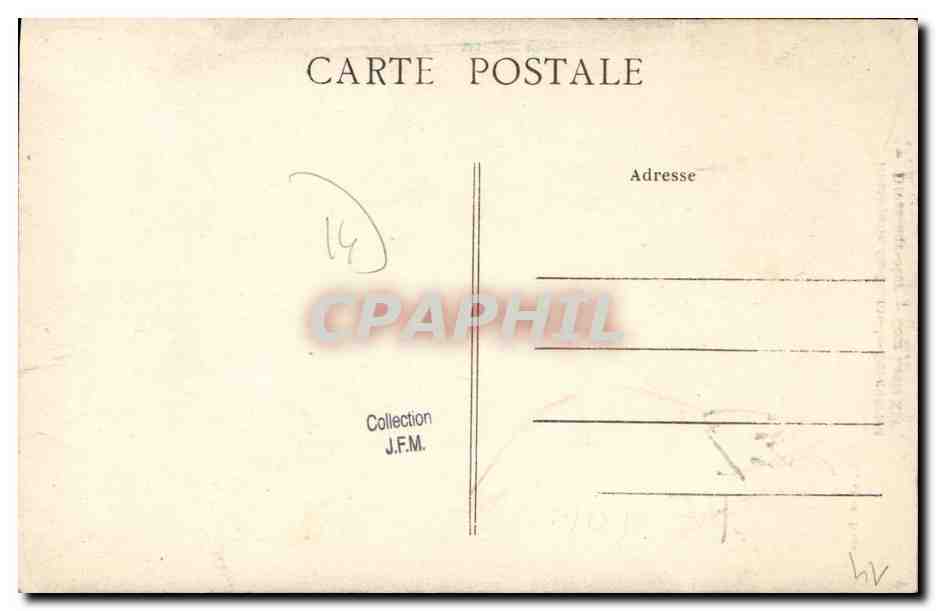 Hostellerie Guillaume-le-Conquérant — Cour Louis XIV — M. C., photo, Dives — Reverso