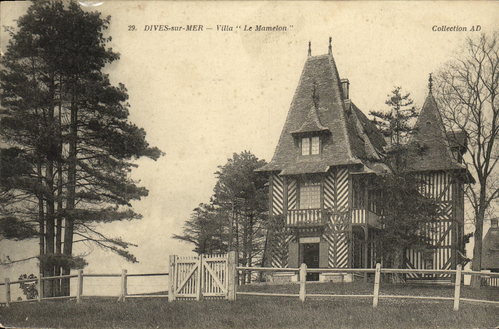 Dives-sur-Mer — Villa « Le Mamelon » — Collection AD