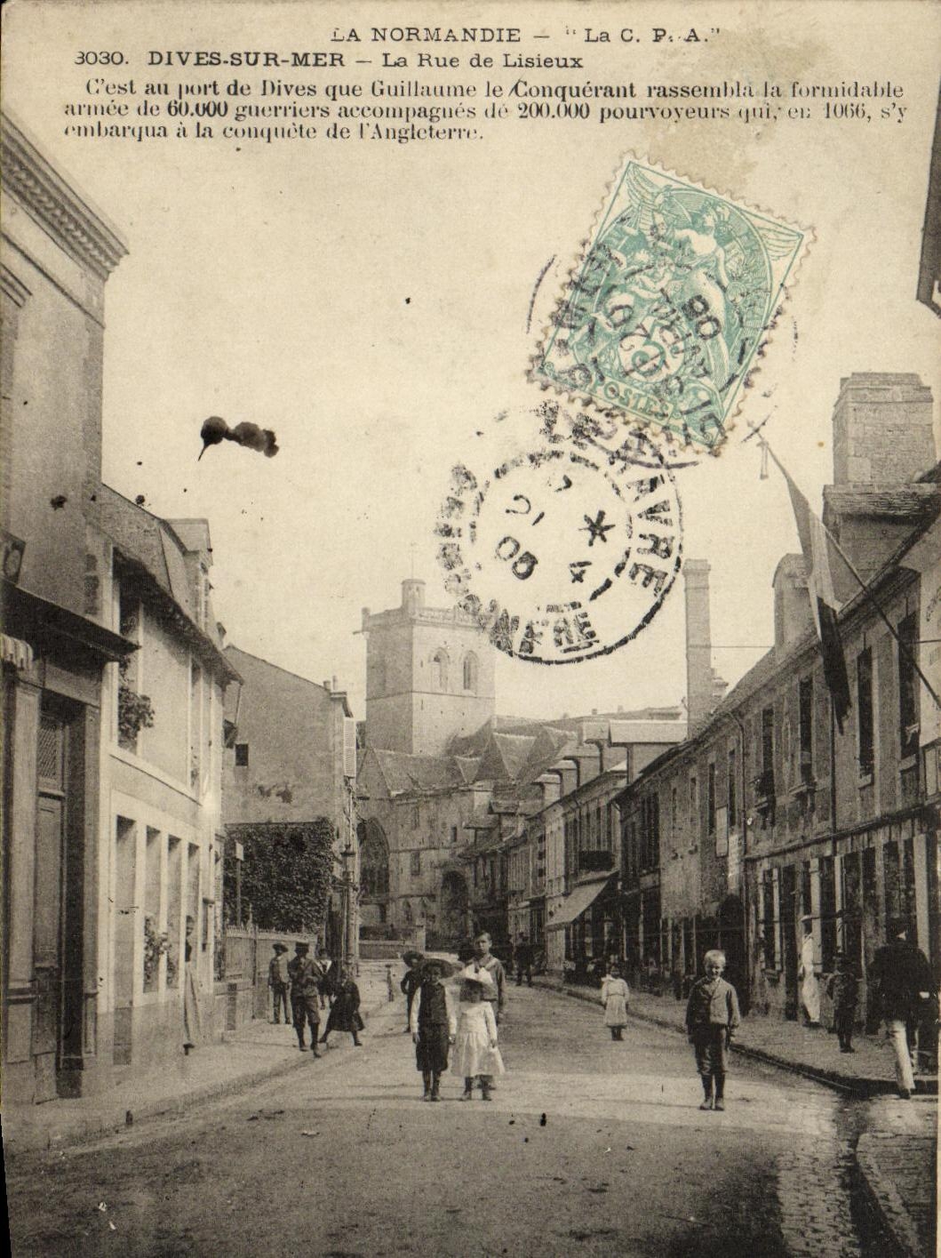 CPA Dives Sur Mer La rue de Lisieux