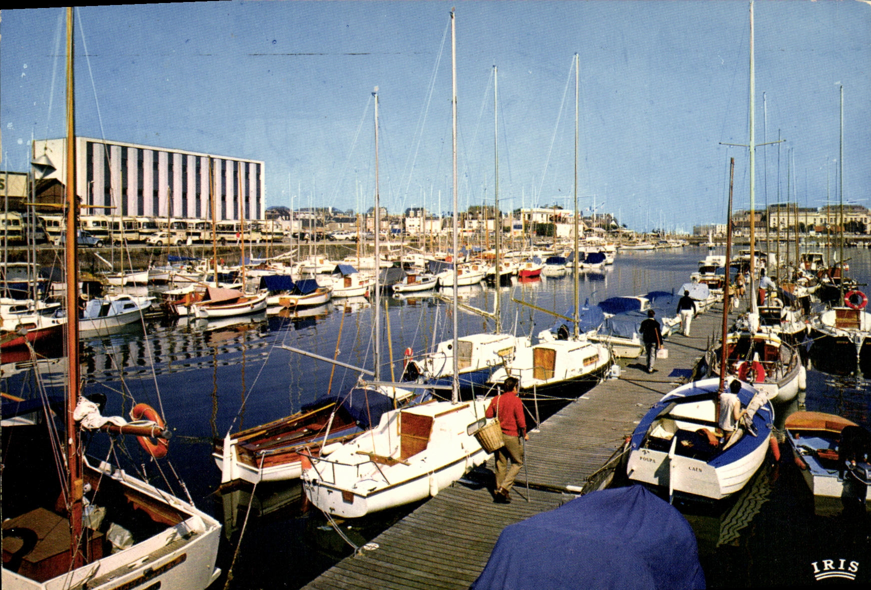 Deauville - Trouville (14) — Der Yachthafen — IRIS