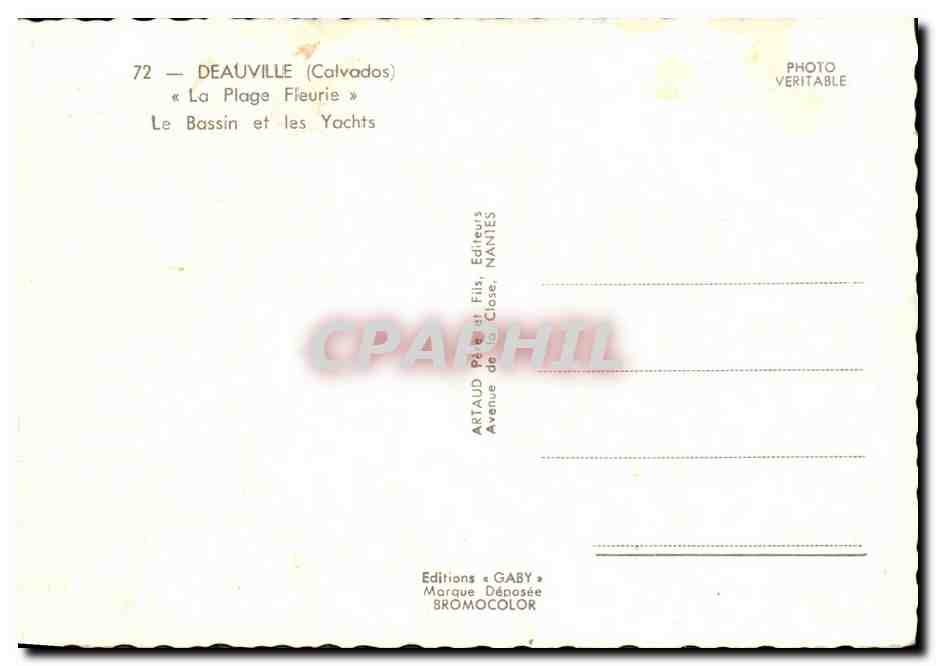 Tarjeta postal moderna Playa floreciente de Deauville El muelle de los yates Barcos — Reverso