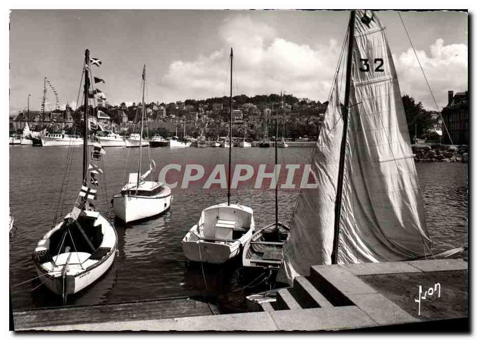 Yacht Basin and Heights of Trouville — Deauville-Trouville (Calvados) — JPM
