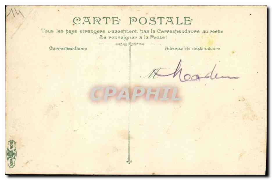 Les yachts et l'avant-port — Deauville — I.V. & Cie — Achterkant
