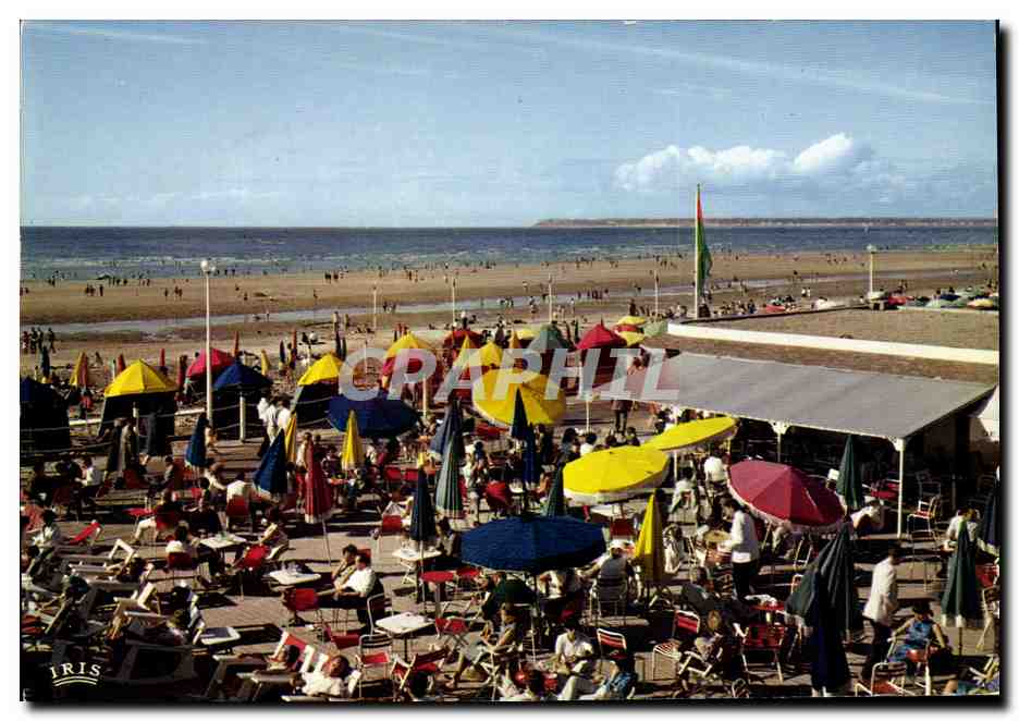 Deauville - Plage Fleurie — Le bar du Soleil et la plage — Lumicap