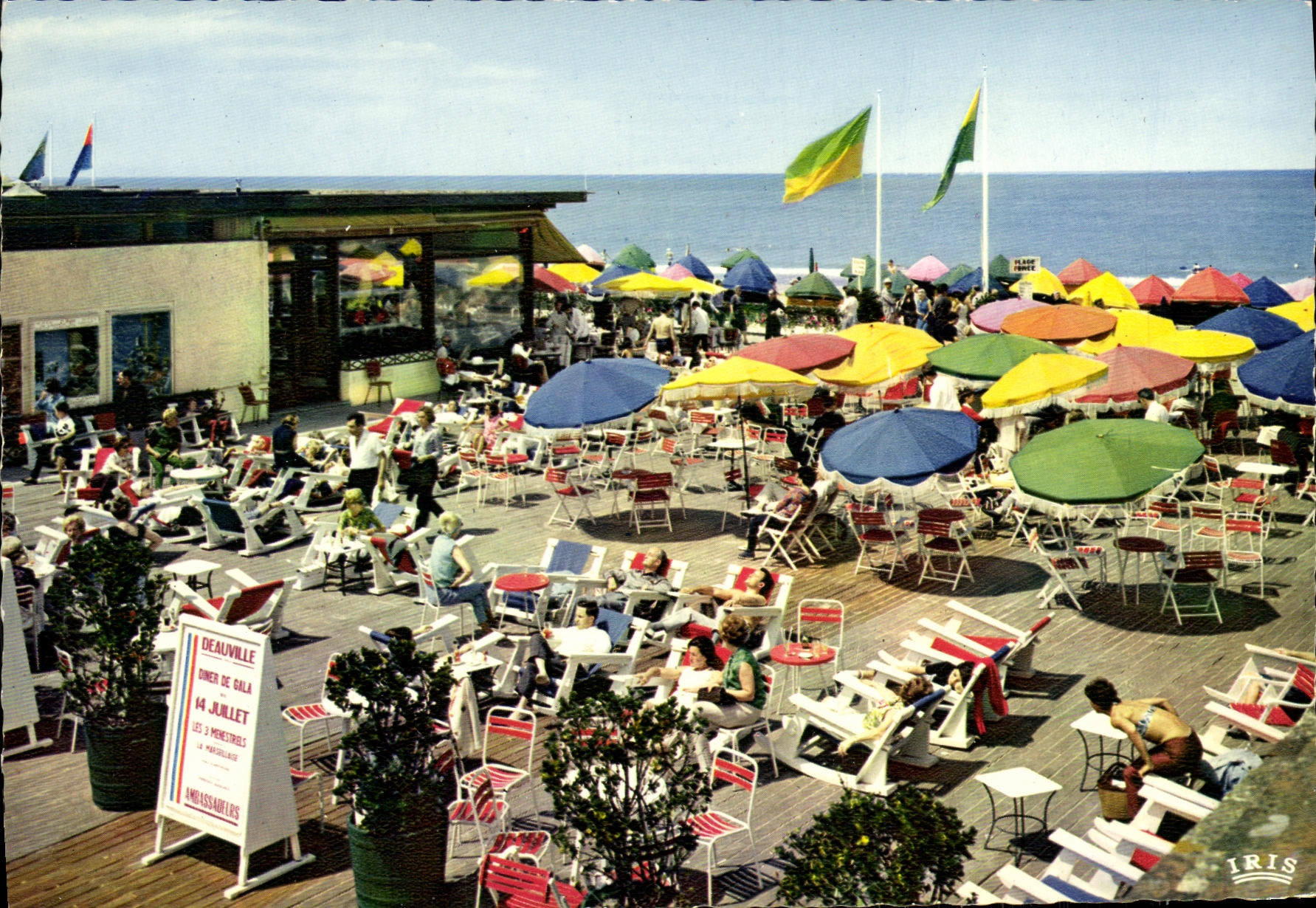 Deauville - Le Bar du Soleil et la Mer — Dîner de gala 14 juillet — éditeur LUMICAP, n° 2513