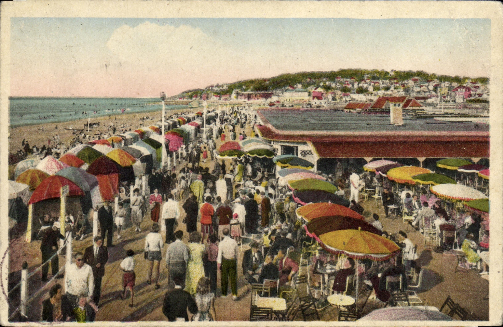 Deauville - Plage Fleurie — Le Bar du Soleil — CPA Photomécanique, Paris