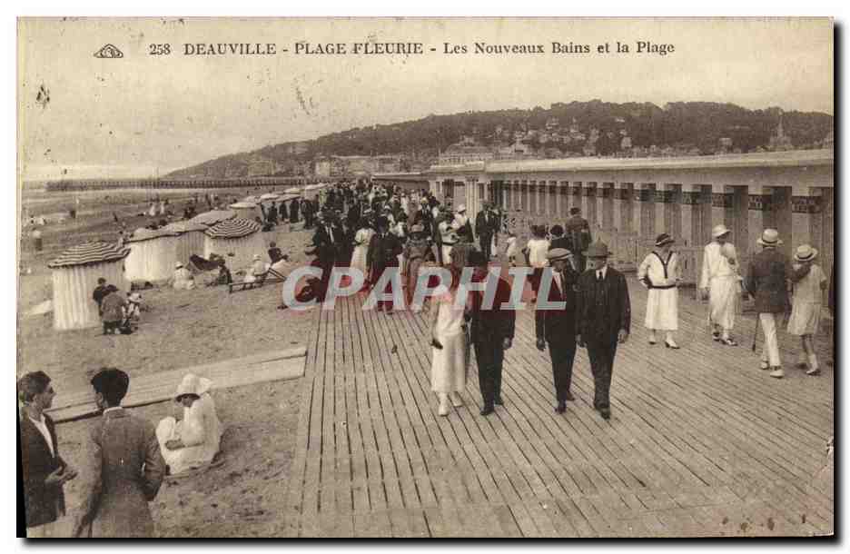 CPA Deauville Plage Fleurie Les Nouveaux Bains et la Plage