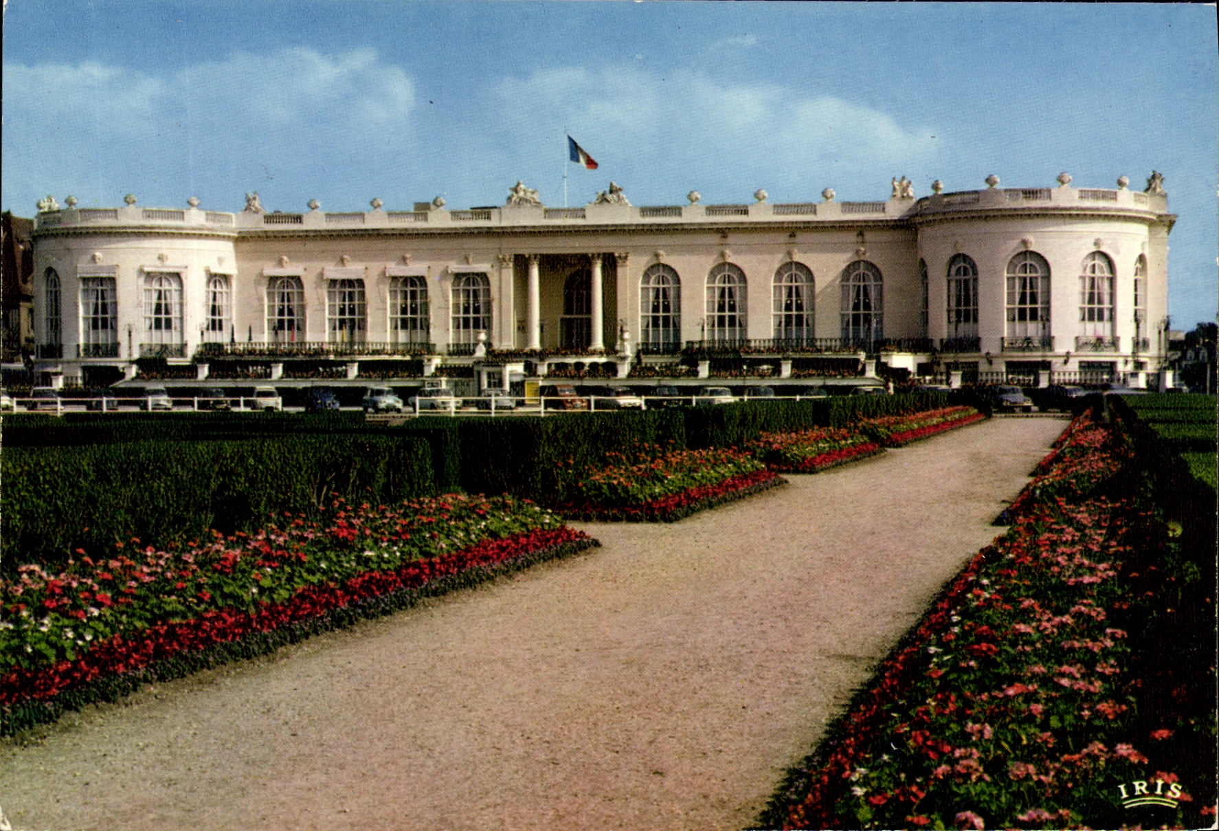 Deauville - Le Jardin et le Casino de Deauville — IRIS