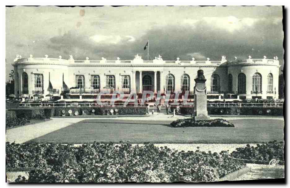 Le Casino de Deauville — Les Jardins — Cie des Arts Photographiques