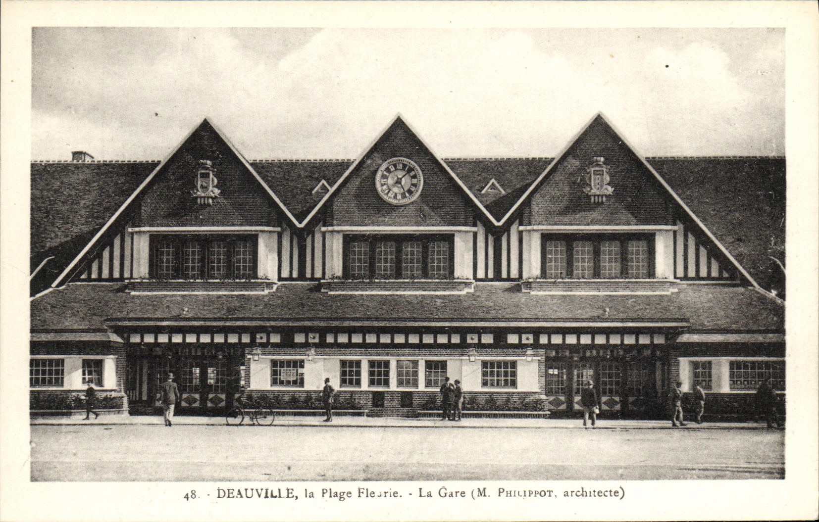 Deauville, die Blühende Strände — Die Station (Herr Philippot, Architekt)
