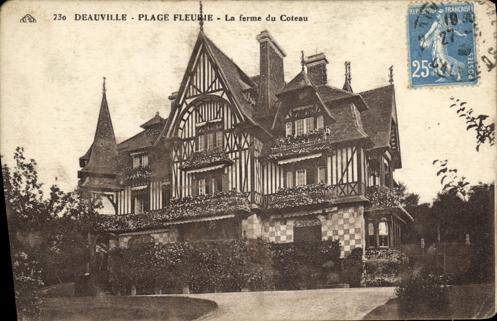 Deauville - Plage Fleurie - La ferme du Coteau — éditeur CPA PHIL, n° 230