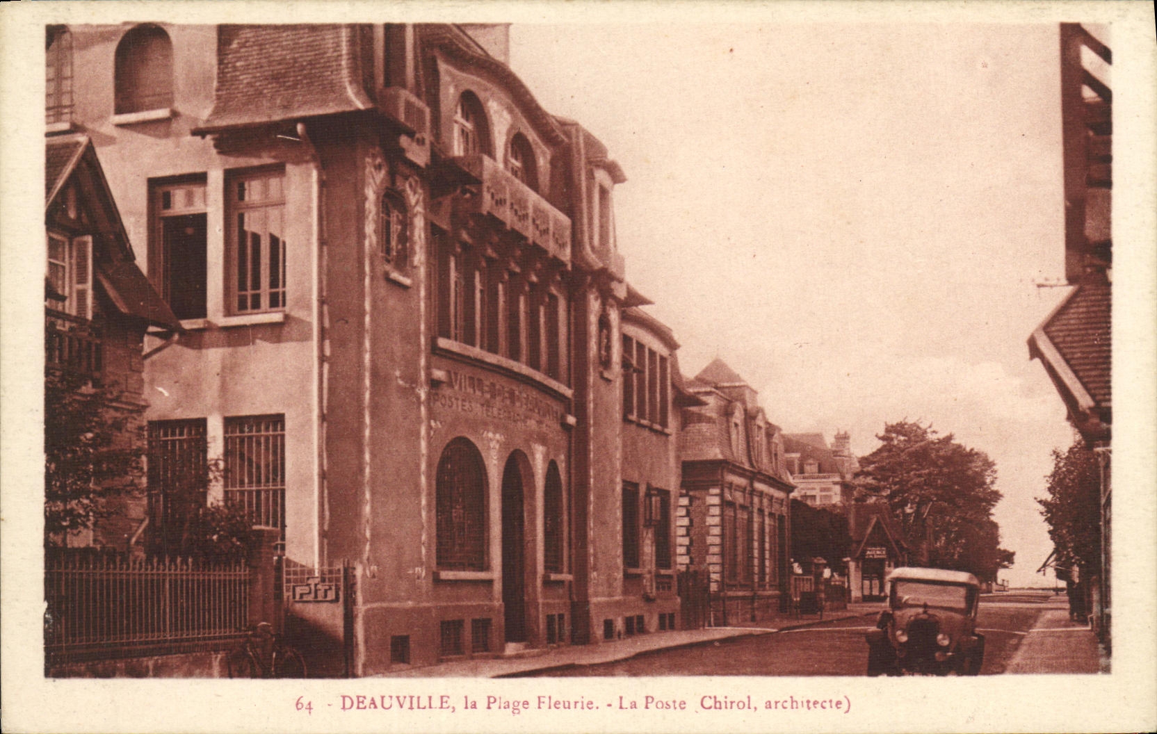 Deauville, la Plage Fleurie — La Poste (Chirol, architecte) — Édition 'La Cigogne'