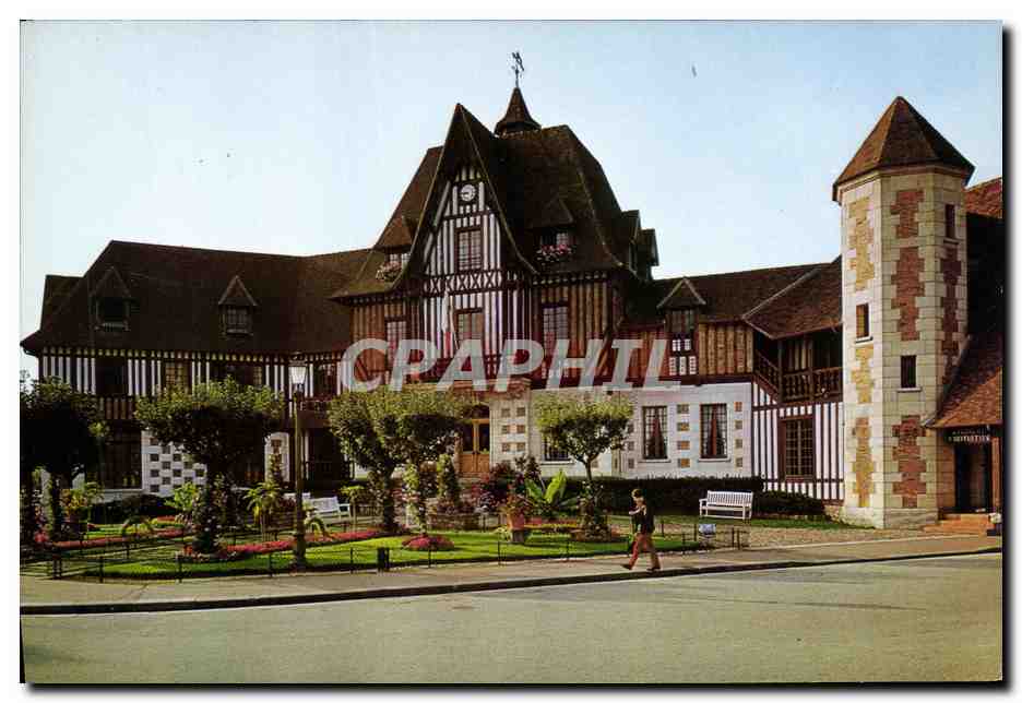 Das Rathaus von Deauville — Verlag Les Éditions d'Auteuil, Paris