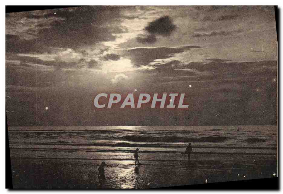 CPA Deauville La Plage Fleurie Coucher de soleil