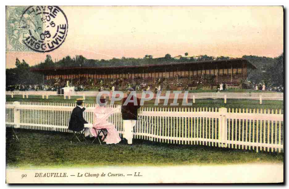 CPA Deauville Le Champ de Courses Hippisme Chevaux