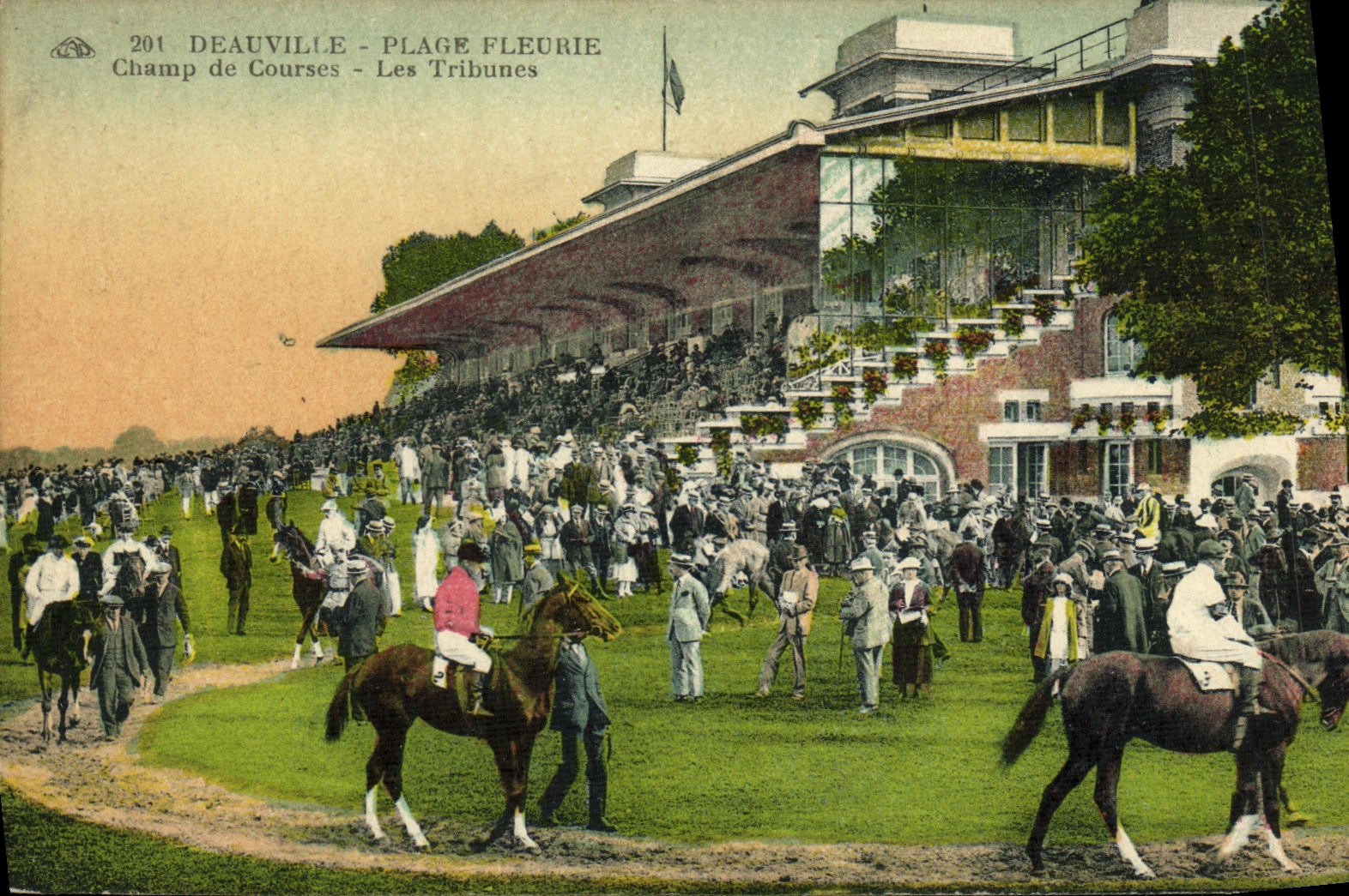 Deauville - Plage Fleurie - Champ de Courses - Les Tribunes