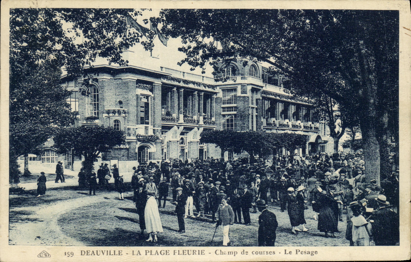 Deauville - La Plage Fleurie - Champ de courses - Le Pesage