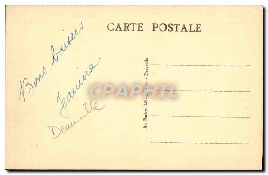 CPA Deauville la Pesage Hippisme Chevaux — Verso