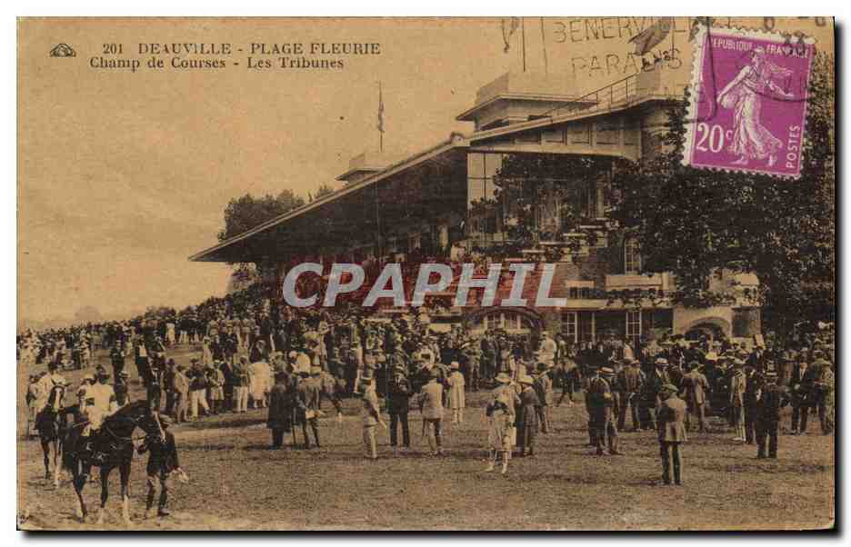 CPA Deauville la Plage Fleurie Champ de Courses Les tribunes Hippisme Chevaux