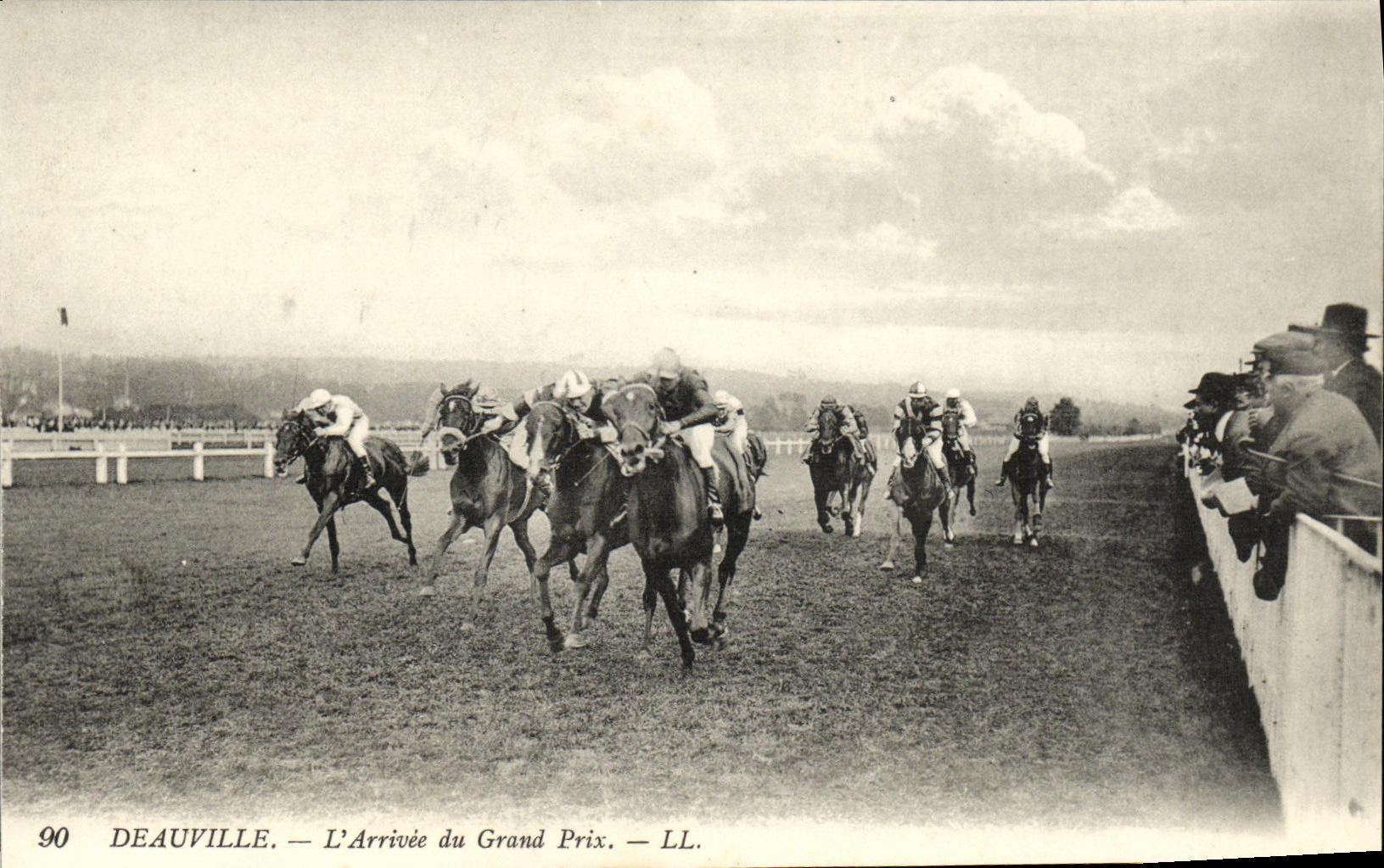 Deauville — L'Arrivée du Grand Prix — LL. — N° 90