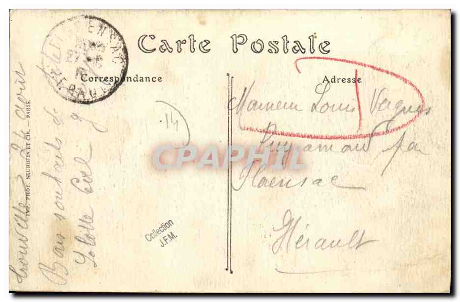 Deauville-La-Plage-Fleurie — Die Tribünen des Rennplatzes — ND. Fotografie — Rückseite