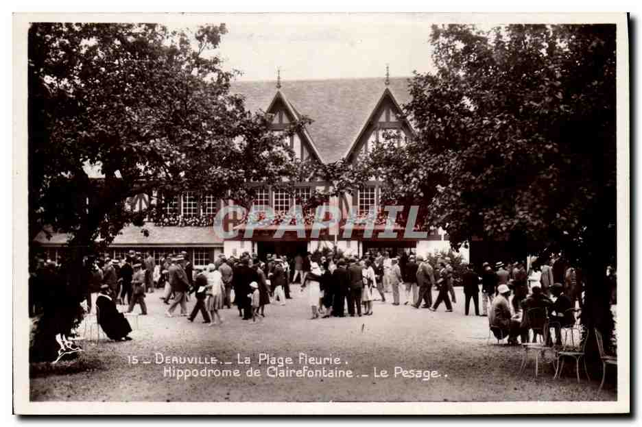 CPA Deauville La Plage Fleurie Hippodrome de Clairefontaine Le pesage Hippisme Chevaux