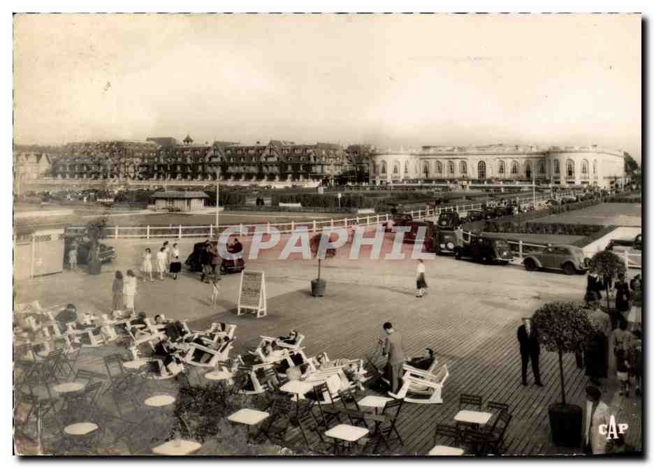 Deauville - Fleurie-Strand — Ansicht in Richtung Normandie und dem Casino — Verlag DEAUVILLE - CAR - PARIS, Nr. 175