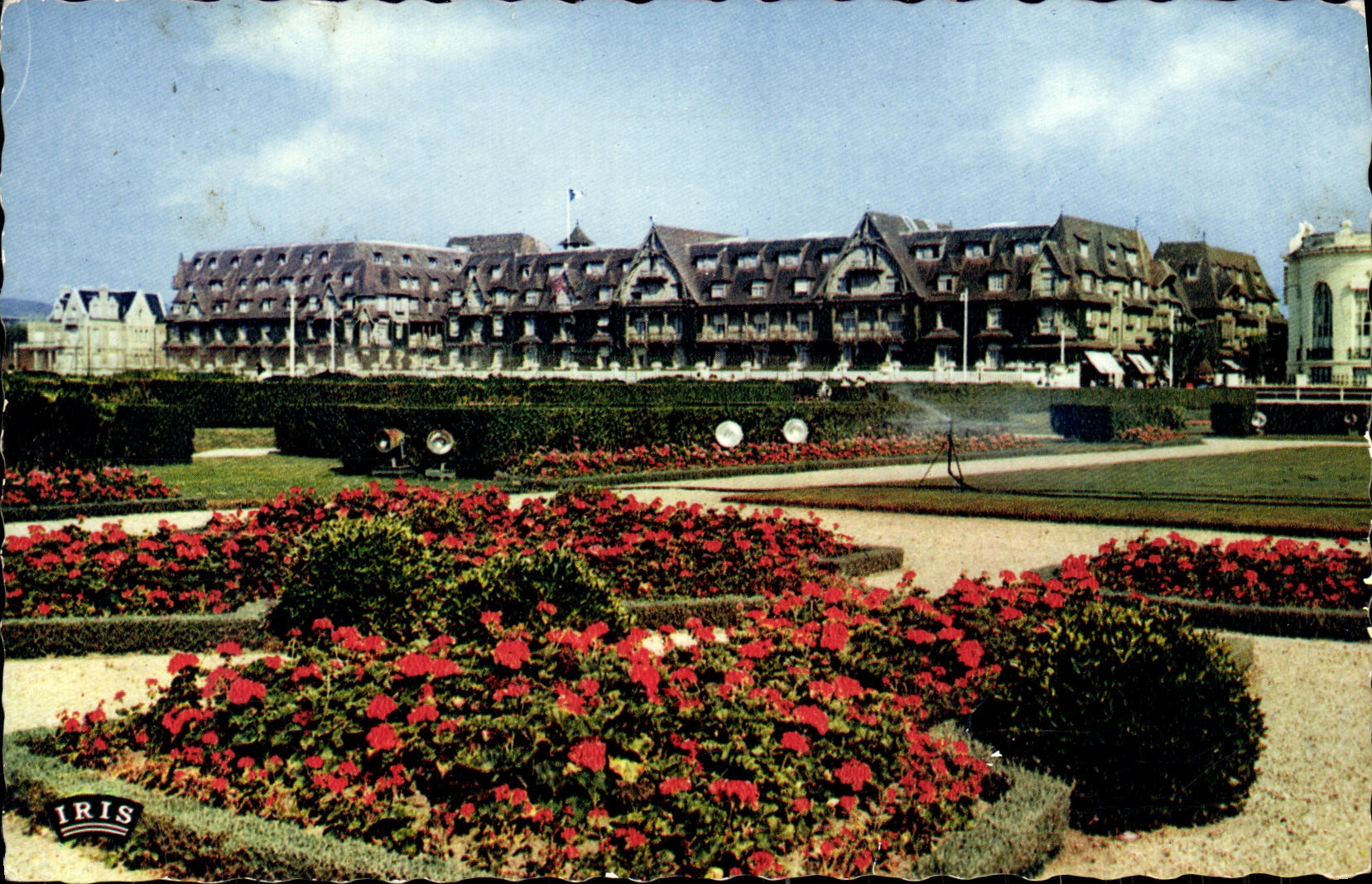 Hôtel Le Normandy et les Jardins — Deauville — éditeur IRIS, n° de série non visible