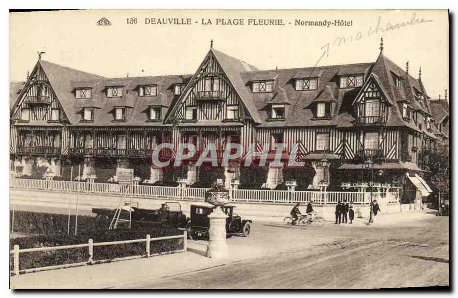 Deauville - La Plage Fleurie - Normandy-Hôtel — CPA n°136
