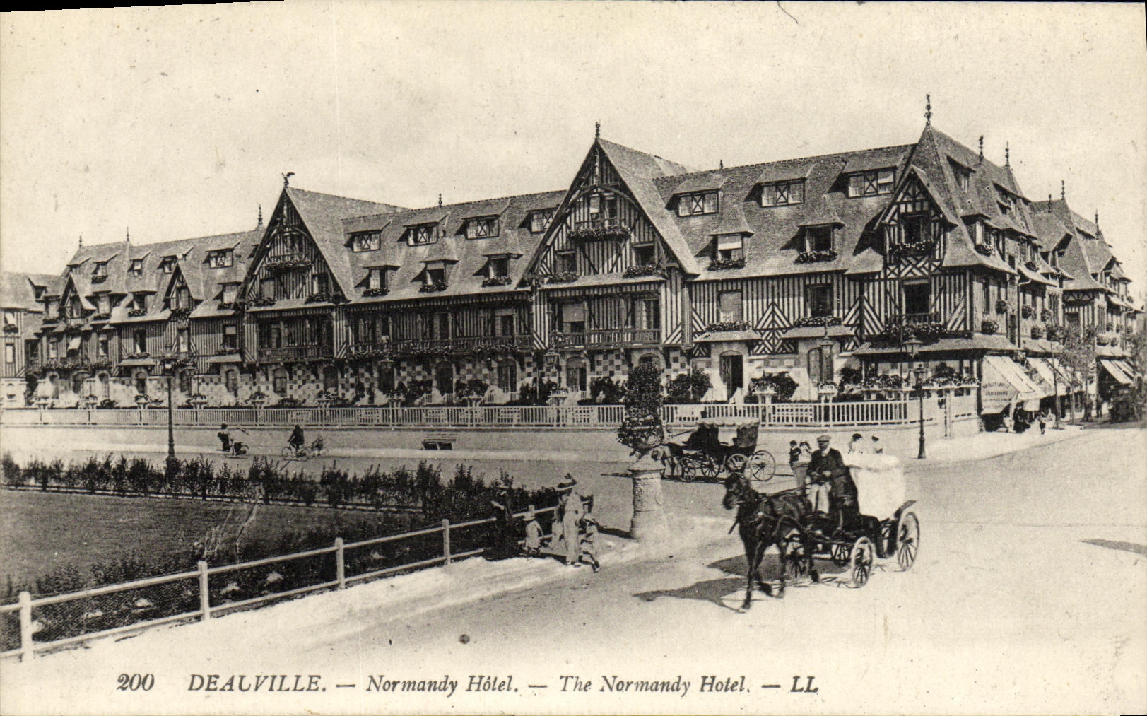 Deauville — Normandy Hôtel — LL