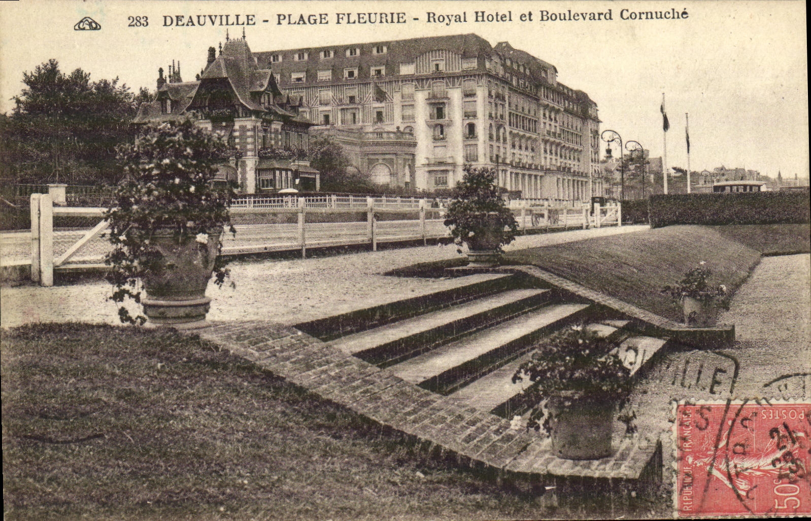 Deauville - Blütenstrand - Hotel Royal und Boulevard Cornuché
