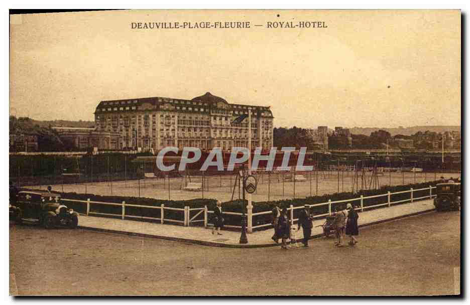 CPA Deauville Plage Fleurie Royal Hotel Tennis