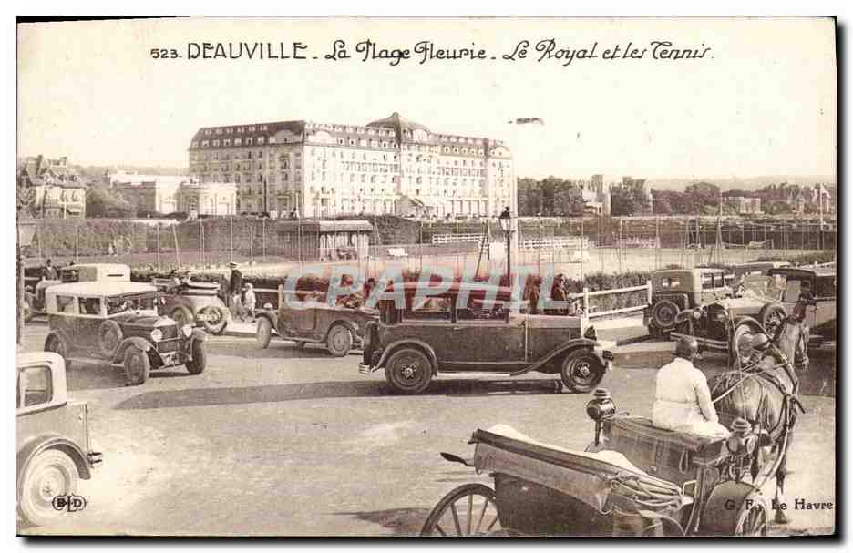 Deauville - Die Blühende Strand - Le Royal und die Tennisplätze - G. F. Le Havre