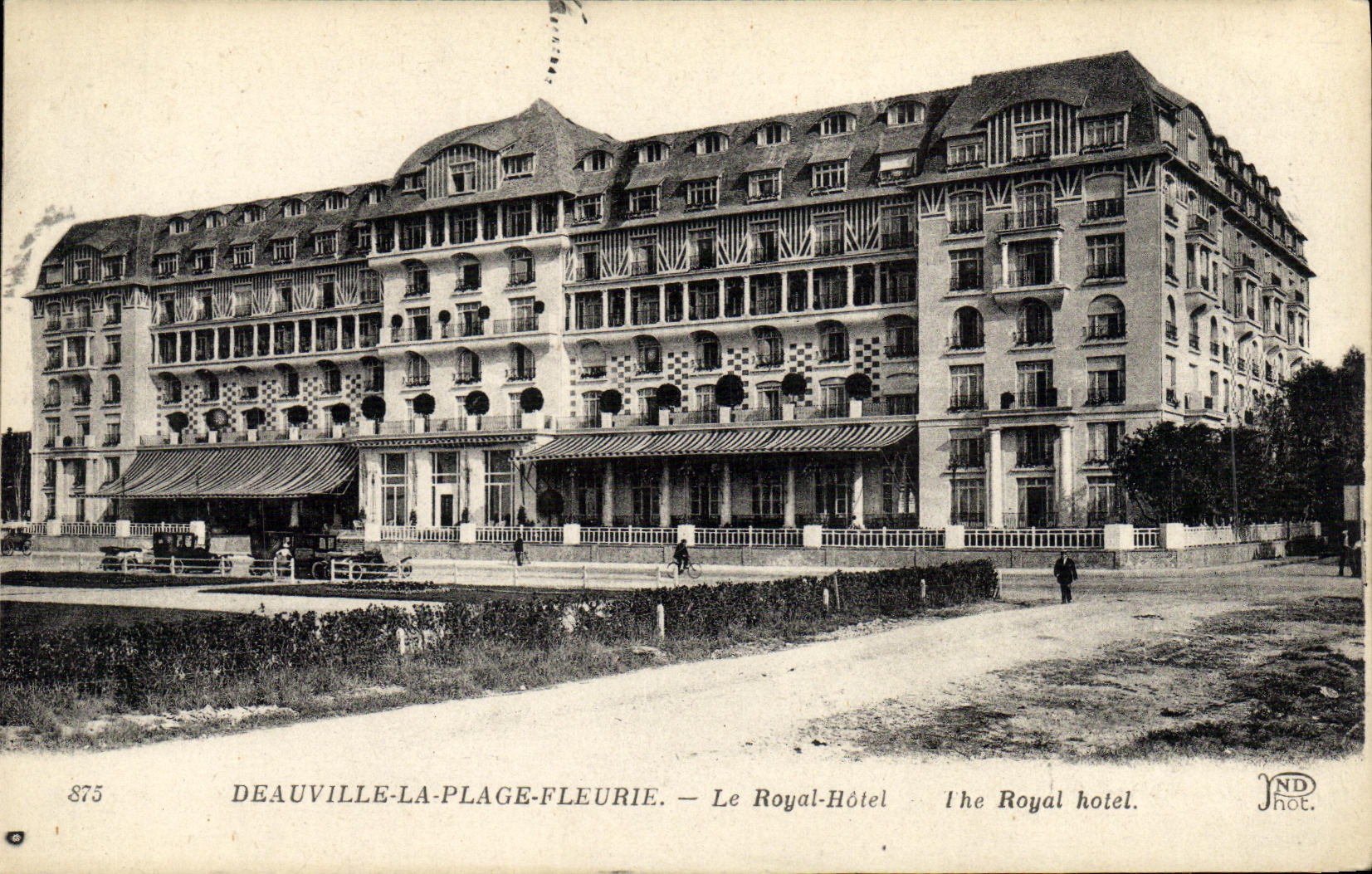 Deauville-La-Plage-Fleurie — Le Royal-Hôtel — ND Phot.
