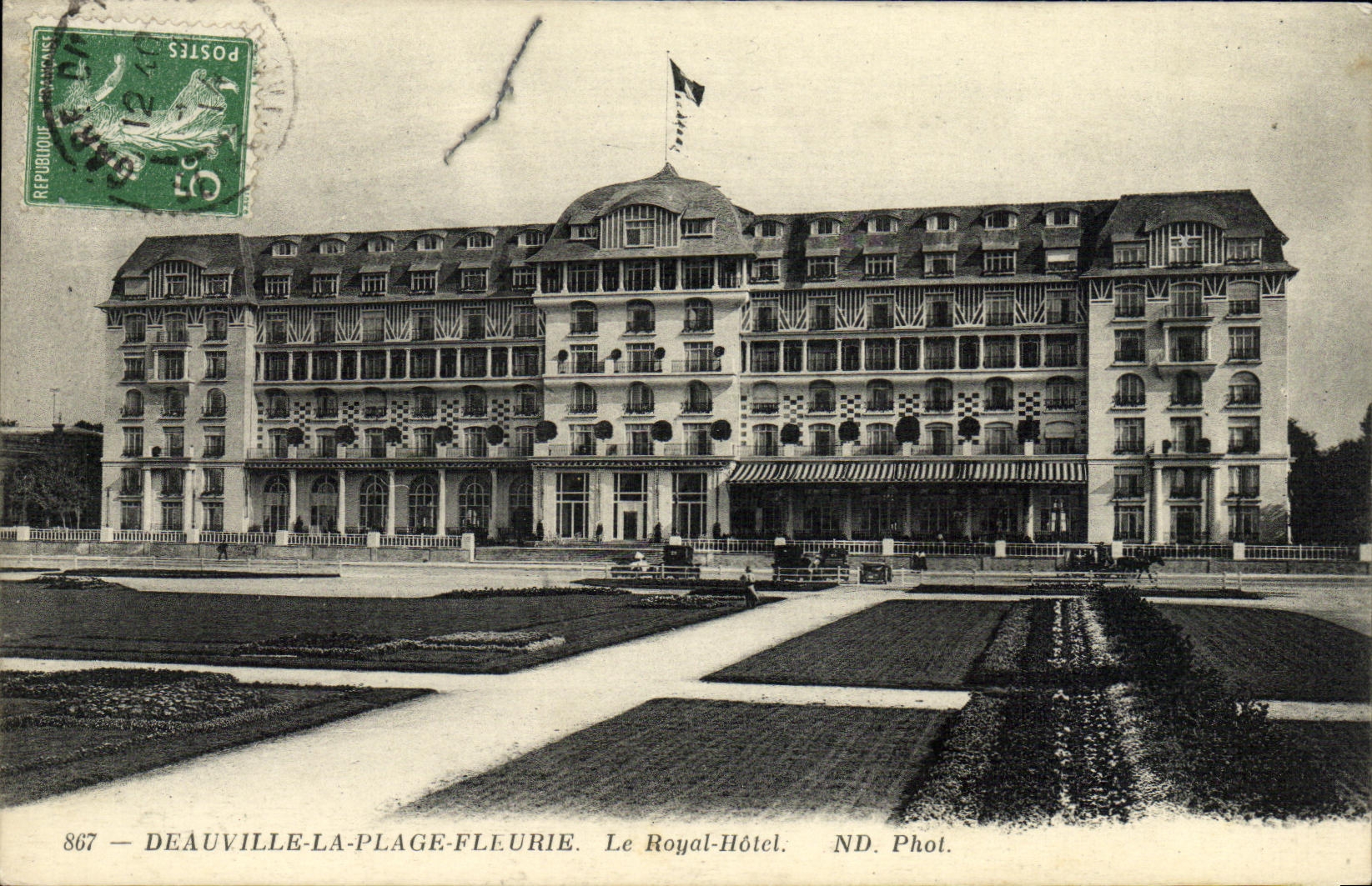 Deauville-La-Plage-Fleurie — Le Royal-Hôtel — ND. Phot. n°867