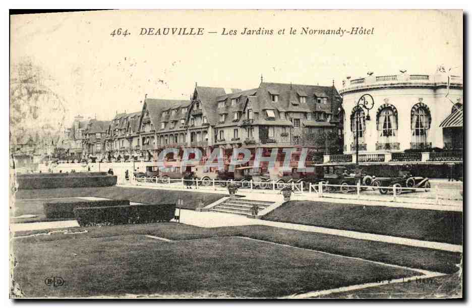 Deauville — Les Jardins et le Normandy-Hôtel — Deauville