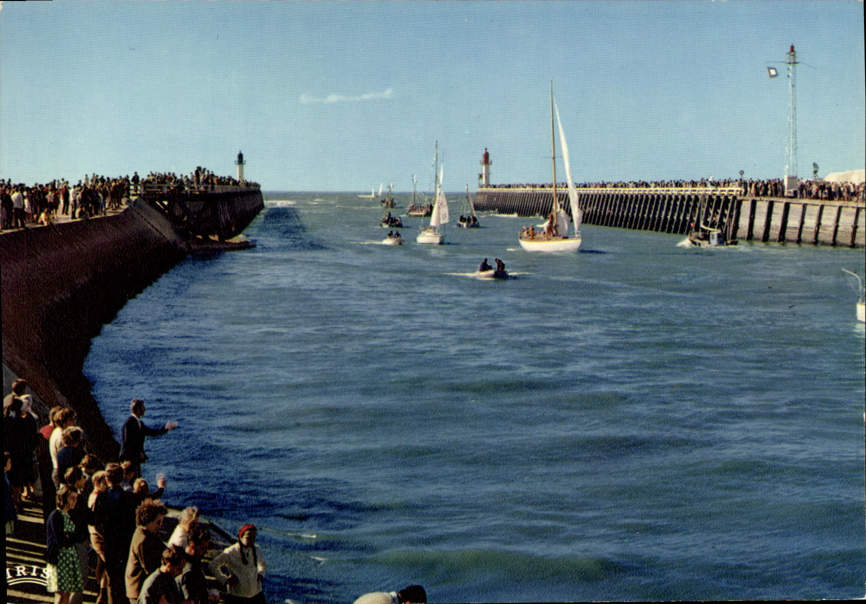 Deauville - Trouville — Les Voiliers et les Jetées — Lumicap