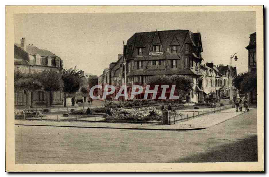 Place Morny — Deauville-Plage Fleurie — Éditeur Deauville-Plage Fleurie, n° 955