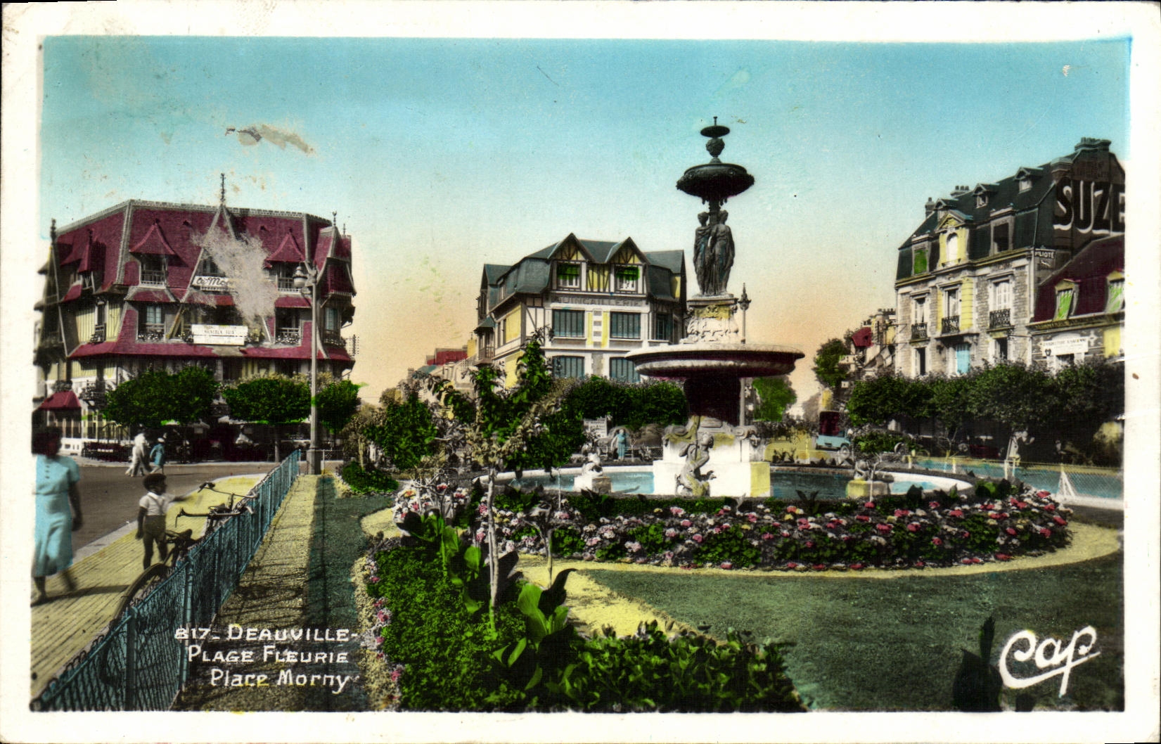 Deauville - Place Morny — vue de la fontaine et du jardin fleuri — éditeur Cap