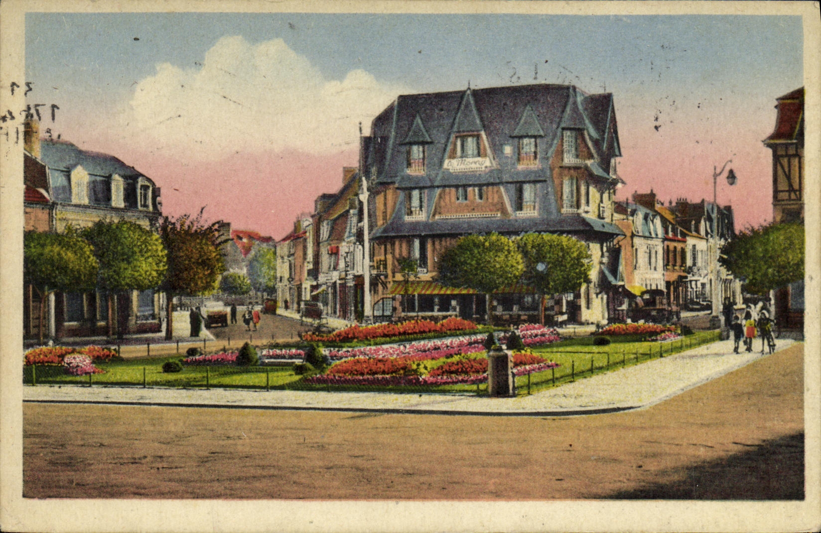 Place Morny — Deauville — éditeur C. Des Ais Photos Bourgoin