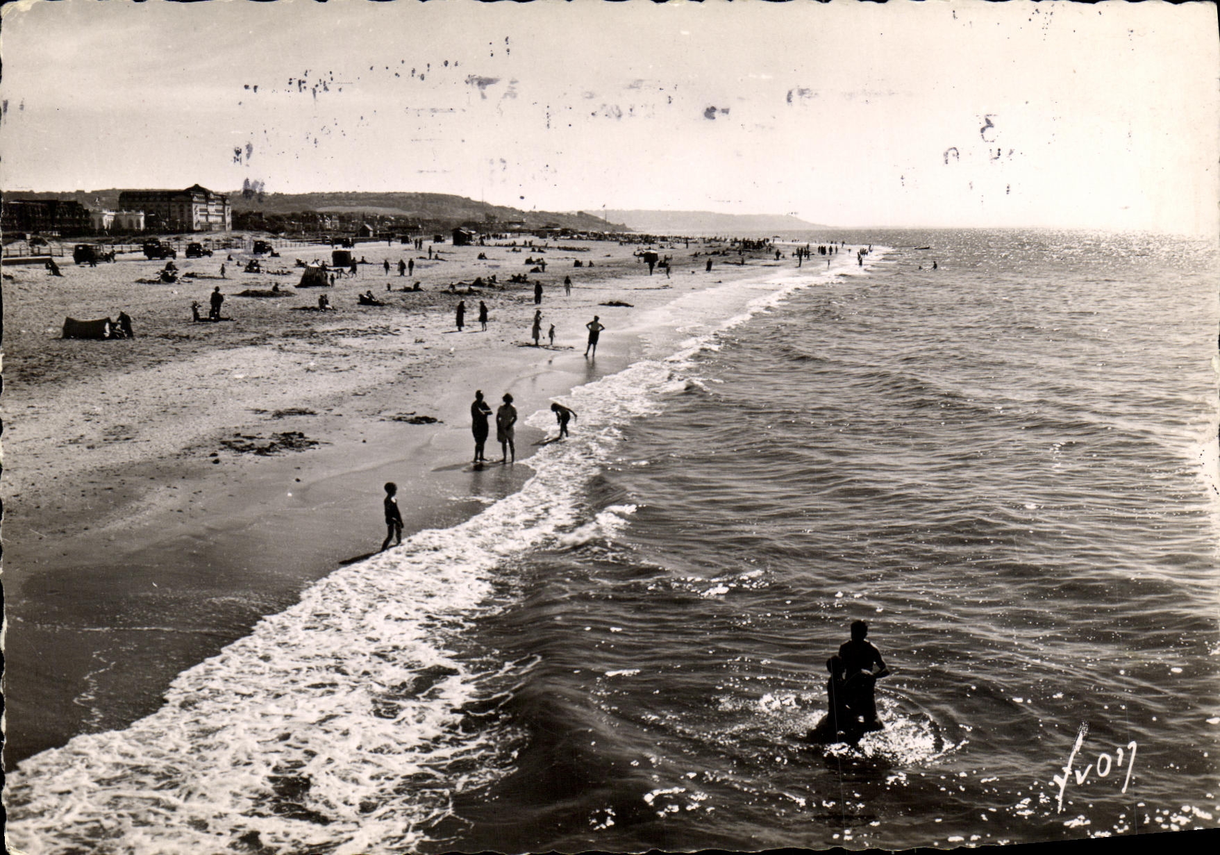 Deauville (Calvados) - La plage — Les Éditions d'Art, Paris, n° I.B 2436