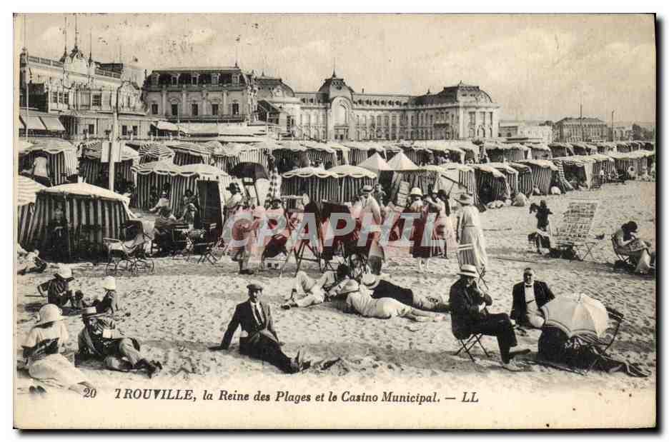 CPA Trouville la Reine des Plages et le Casino Municipal