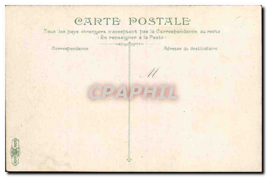 Beauneville — Une Barque sur la Plage — éditée par L. Vindor — Verso